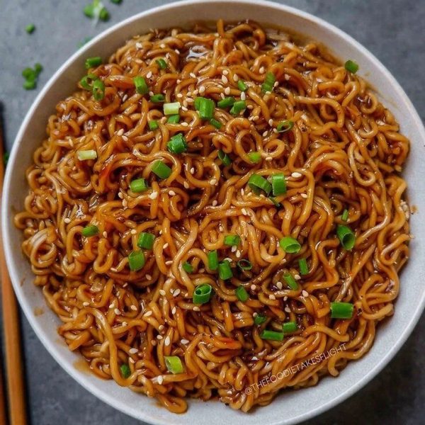 chilli garlic maggie